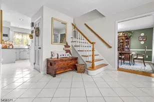 20 Stonebridge Rd, Union Township, NJ 08827 - Photo 2
