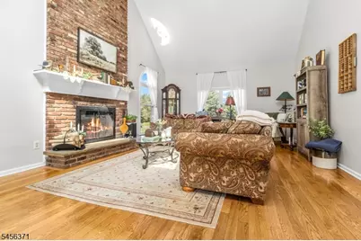 20 Stonebridge Rd, Union Township, NJ 08827 - Photo 10
