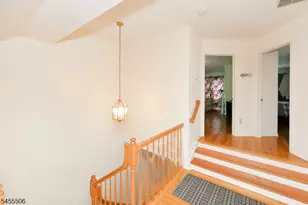 27 Tanager Ct, Wayne, NJ 07470 - Photo 12