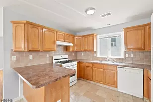 544-546 Bond St, Elizabeth, NJ 07206 - Photo 10
