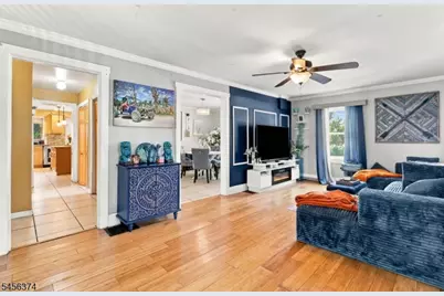 606 Britton St, Elizabeth, NJ 07202 - Photo 4