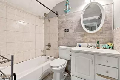606 Britton St, Elizabeth, NJ 07202 - Photo 24