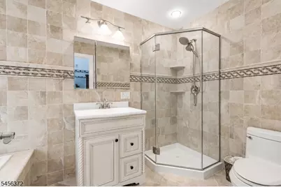 207 Stonehouse Rd, Bloomfield, NJ 07028 - Photo 14