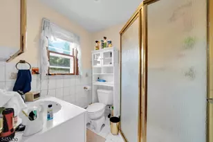 416 Roosevelt St, Roselle Park, NJ 07204 - Photo 16