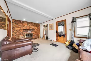 416 Roosevelt St, Roselle Park, NJ 07204 - Photo 4