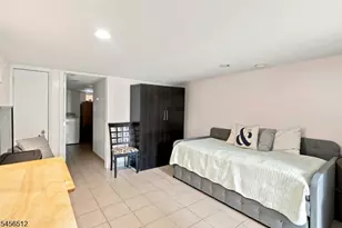 67 Marne St, Newark, NJ 07105 - Photo 18
