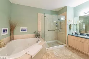 75 Schindler Way, Fairfield Twp., NJ 07004 - Photo 20