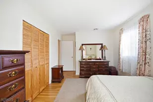 15 Mitchell Rd, Parsippany, NJ 07054 - Photo 14