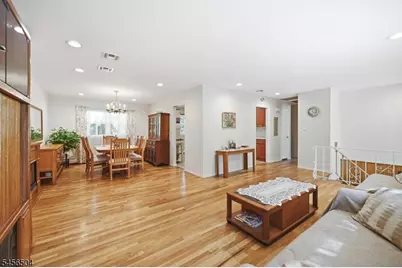 15 Mitchell Rd, Parsippany, NJ 07054 - Photo 6