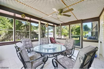 15 Mitchell Rd, Parsippany, NJ 07054 - Photo 24