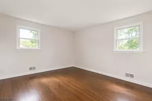25 Lincoln Ave, Piscataway Township, NJ 08854 - Photo 12