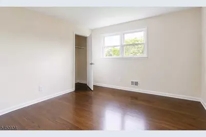 25 Lincoln Ave, Piscataway Township, NJ 08854 - Photo 16