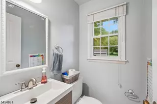 3 Kennedy Ct, Wayne, NJ 07470 - Photo 18