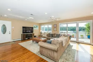 320 Lakeside Ave, Hopatcong, NJ 07821 - Photo 10