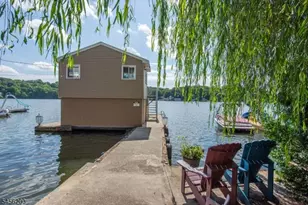320 Lakeside Ave, Hopatcong, NJ 07821 - Photo 26
