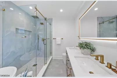 44 Liberty St, Clifton, NJ 07013 - Photo 30