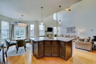 45 Bryant Ct, Franklin Township, NJ 08873 - Photo 10