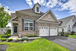 45 Bryant Ct, Franklin Township, NJ 08873 - Photo 1