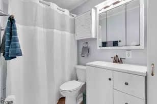 6106 Audubon Ct, Stanhope, NJ 07874 - Photo 18