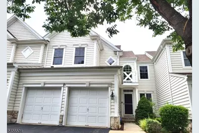 112 Independence Trl #112, Totowa, NJ 07512 - Photo 2