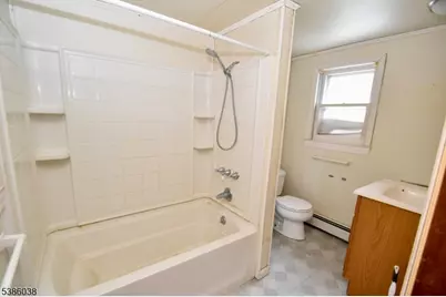 29 Moosepac Ln, Jefferson Township, NJ 07438 - Photo 6