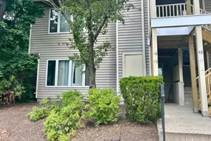 45 Augusta Dr, Clinton Township, NJ 08801 - Photo 2