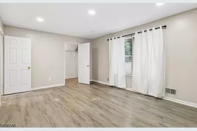 584 Thomas Blvd #1A, East Orange, NJ 07017 - Photo 16