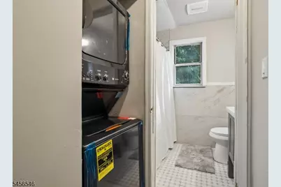 584 Thomas Blvd #1A, East Orange, NJ 07017 - Photo 24