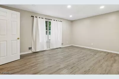 584 Thomas Blvd #1A, East Orange, NJ 07017 - Photo 14