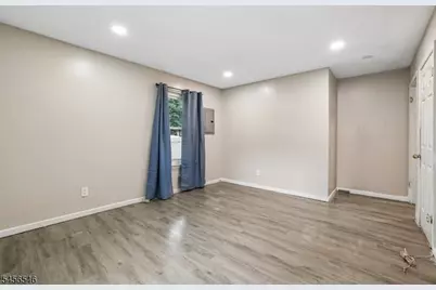 584 Thomas Blvd #1A, East Orange, NJ 07017 - Photo 22
