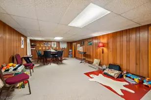 196 Galloping Hill Rd, Roselle Park, NJ 07204 - Photo 20