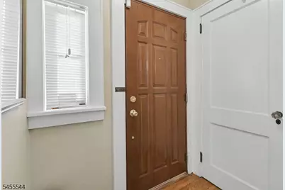 515 Walnut St, Roselle, NJ 07203 - Photo 6