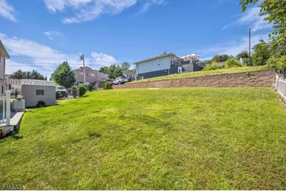 212 Gordon Ave, Totowa, NJ 07512 - Photo 32