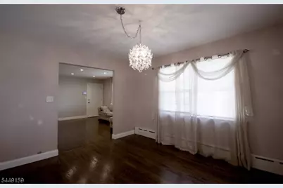 16 W Prospect St, Hawthorne, NJ 07506 - Photo 8
