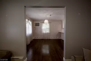 16 W Prospect St, Hawthorne, NJ 07506 - Photo 6