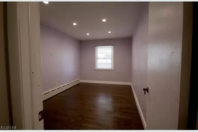 16 W Prospect St, Hawthorne, NJ 07506 - Photo 18