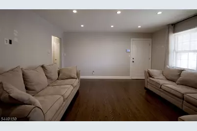 16 W Prospect St, Hawthorne, NJ 07506 - Photo 4