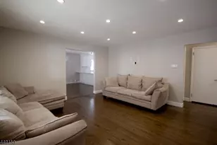 16 W Prospect St, Hawthorne, NJ 07506 - Photo 2