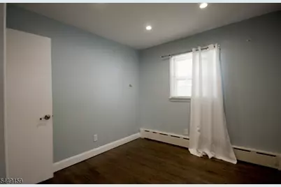 16 W Prospect St, Hawthorne, NJ 07506 - Photo 22