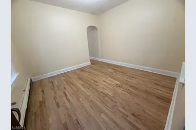 407 Knopf St, Linden, NJ 07036 - Photo 2