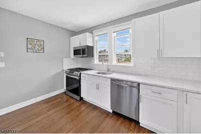 86 Curie Ave #2, Clifton, NJ 07011 - Photo 6