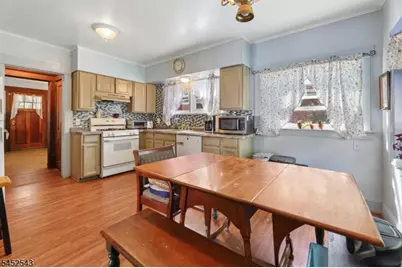 30 Brookside Ave, Hawthorne, NJ 07506 - Photo 12