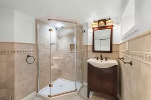 206 Spruce St, Bloomfield, NJ 07003 - Photo 22