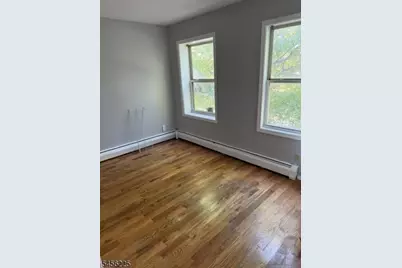 27 16th Ave #1, Newark, NJ 07103 - Photo 6