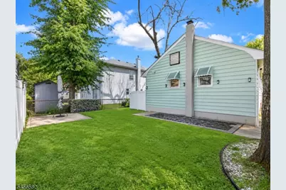 811 Hussa St, Linden, NJ 07036 - Photo 28