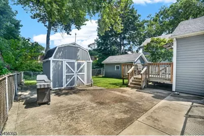32 Merrie Trl, Denville, NJ 07834 - Photo 18