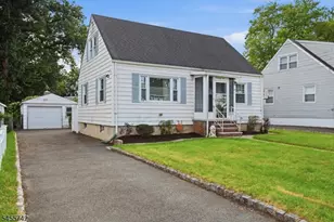 21 Harrison St, Little Falls Township, NJ 07424 - Photo 2