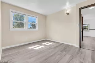 34 N 15th Ave, Manville, NJ 08835 - Photo 36