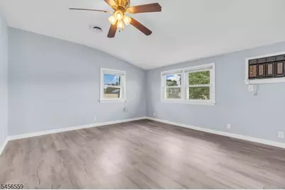 34 N 15th Ave, Manville, NJ 08835 - Photo 30