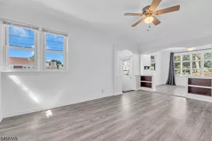 34 N 15th Ave, Manville, NJ 08835 - Photo 2